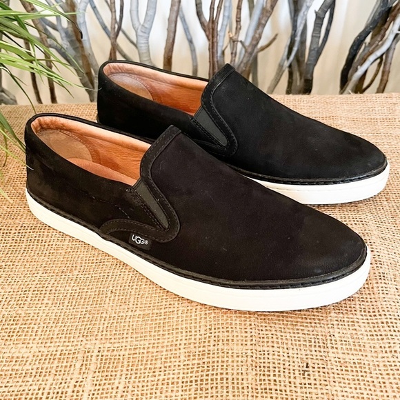 UGG Soleda Black Nubuck Leather Slip On Sneaker Size 8 Women’s - Picture 1 of 7